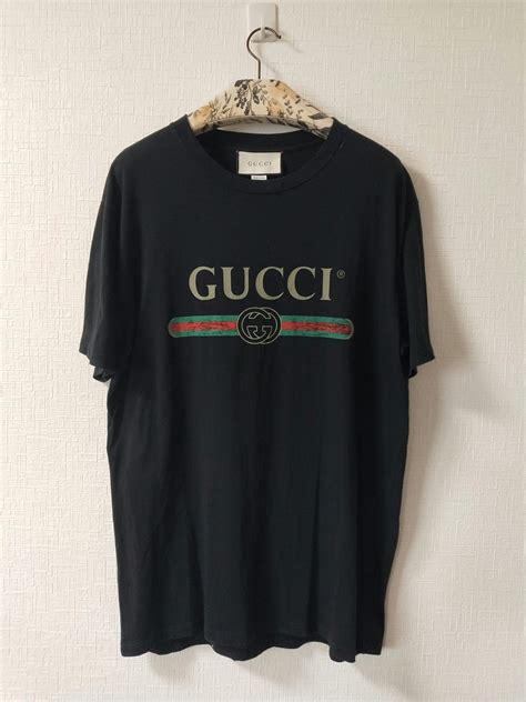 gucci belt logo tee